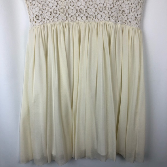 Forever 21 Cream Crochet Chest Mini Dress - Size Medium - Picture 14 of 14
